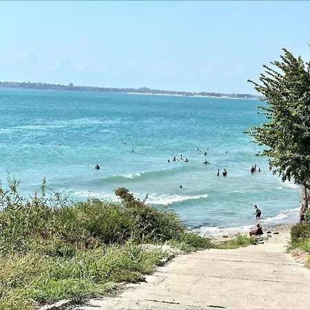 Bratanov Ipanema アパート *